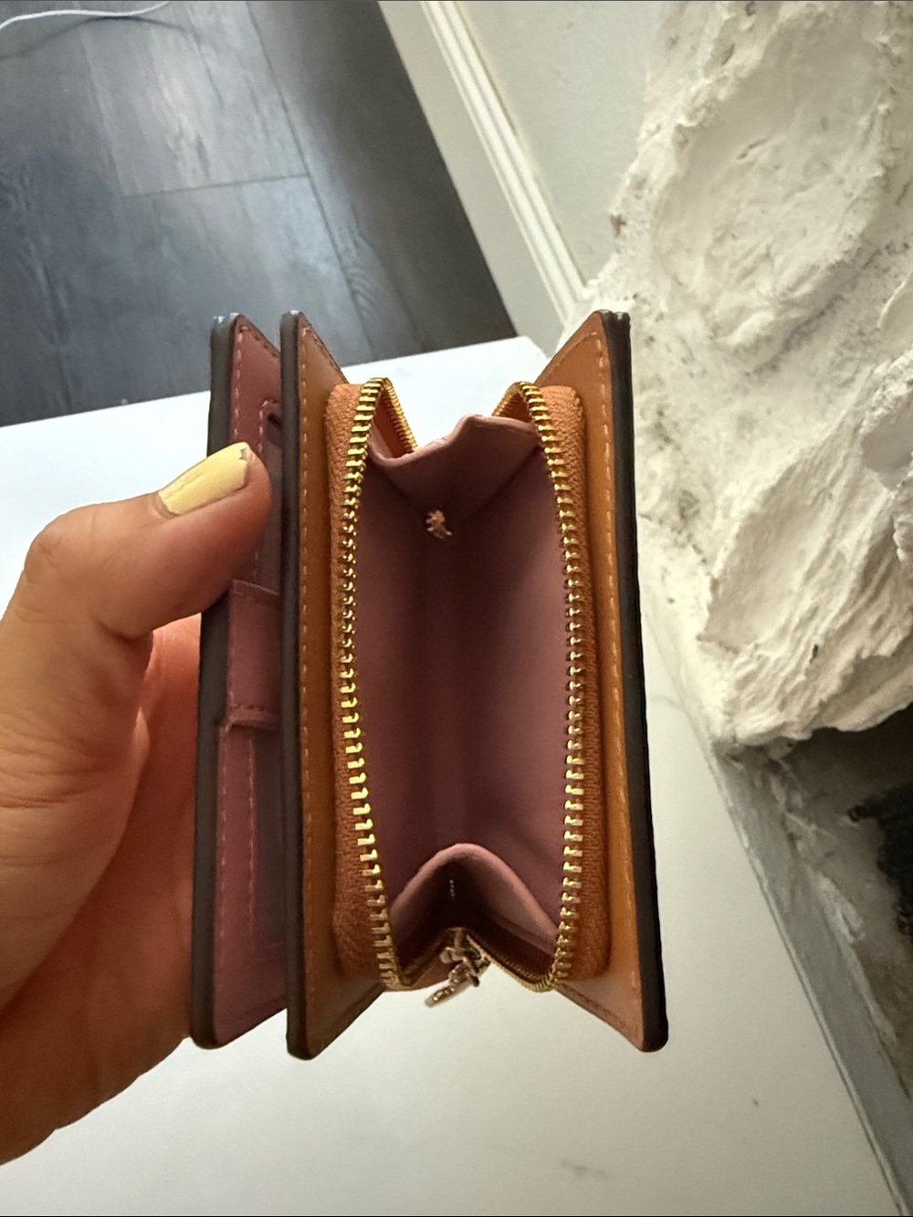 COACH Powder Pink Snap Wallet Signature Canvas - Picture 10 of 10
